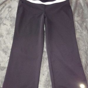 Champion Double Dry workout capris size M